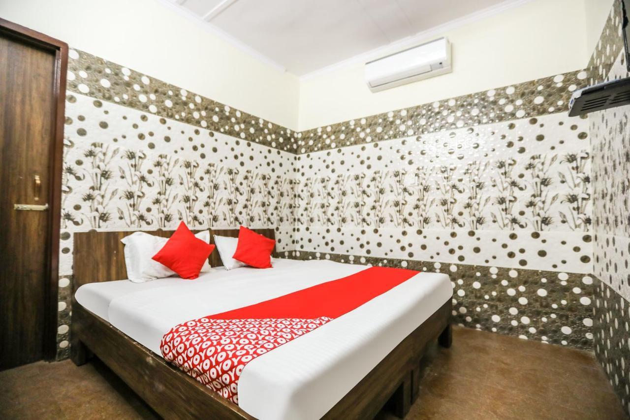 Oyo 71693 Starlight Hotel Gangānagar Eksteriør billede